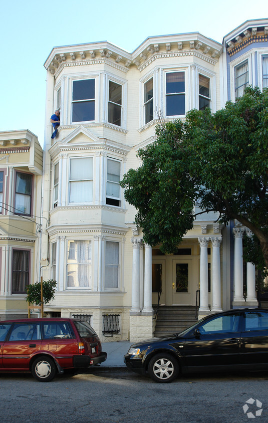 Building Photo - 634-638 Clayton St