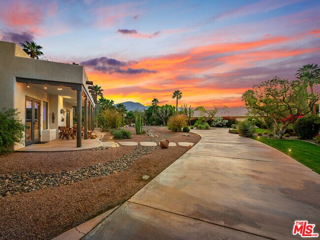 Foto del edificio - 81990 MOUNTAIN VIEW Ln