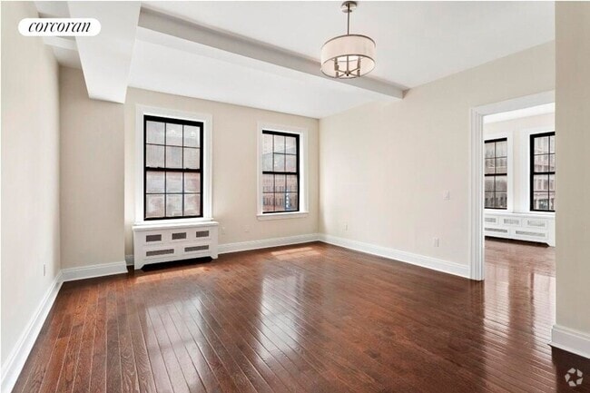 Building Photo - 175 W 76th St