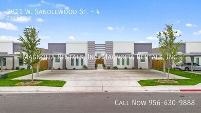 Building Photo - 2911 W Sandlewood St