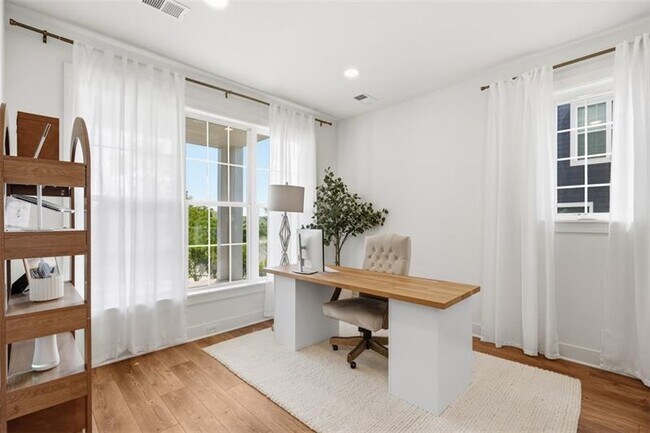 Foto del edificio - 320 Highbridge Ln