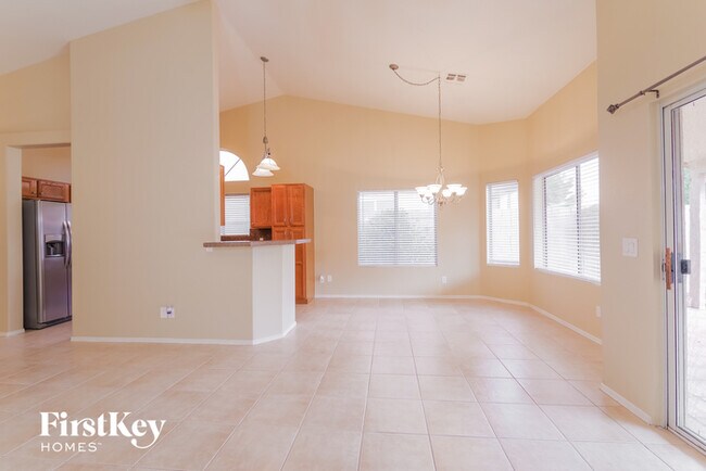 Foto del edificio - 24257 N 39th Ave