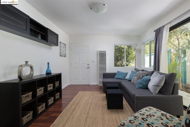 Photo - 1654 San Pablo Ave Apartment