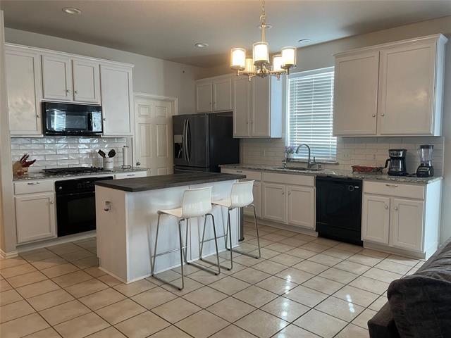 Building Photo - 13289 Mondovi Dr
