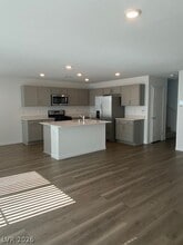 Building Photo - 10370 Ricordi St