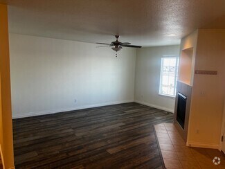 Building Photo - 2445 Cutters Cir