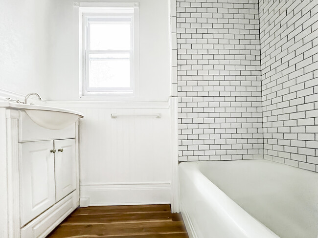 Renovated Bathroom - 109 Aspen St