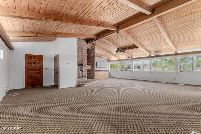 Foto del edificio - 6140 E Peak View Rd