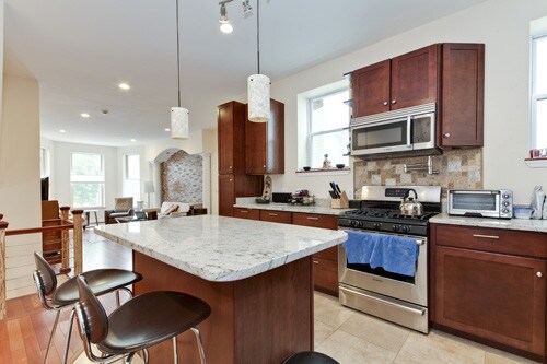 Foto del edificio - 322 T St NW