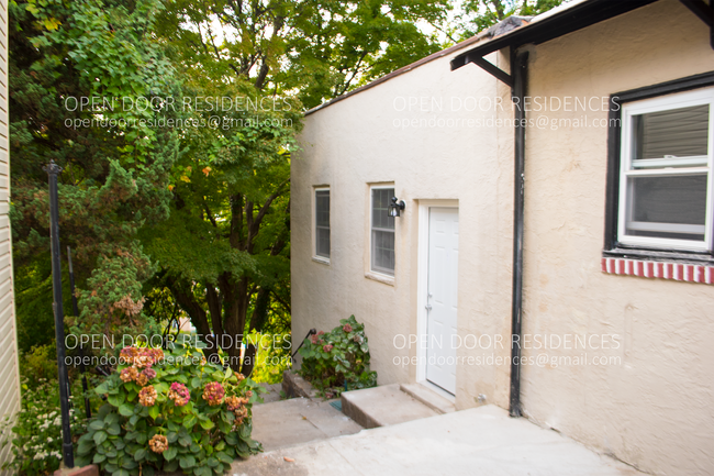 Building Photo - 54 Highland Ave