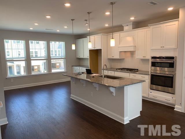 Foto del edificio - 2881 Macintosh Woods Dr