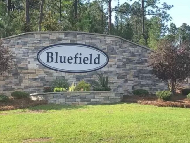 Foto del edificio - Beautiful New Construction 4 bedroom, 2.5 ...