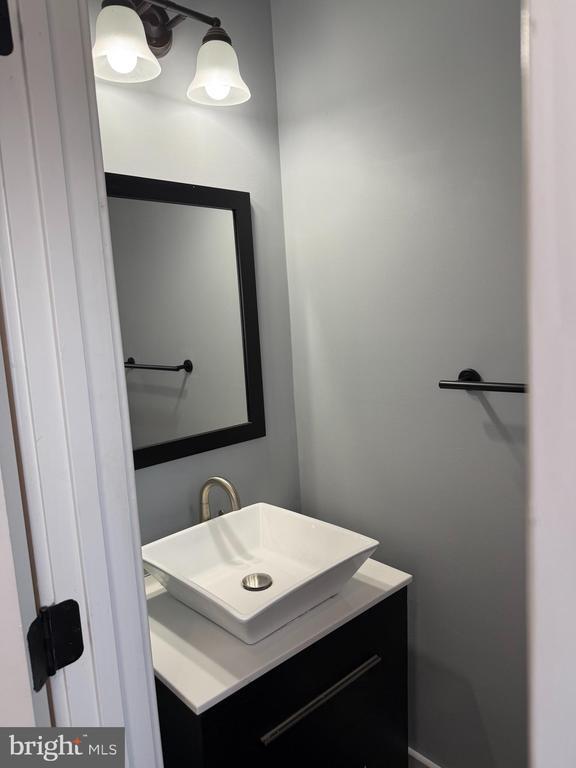 Foto del edificio - 2913 N St SE