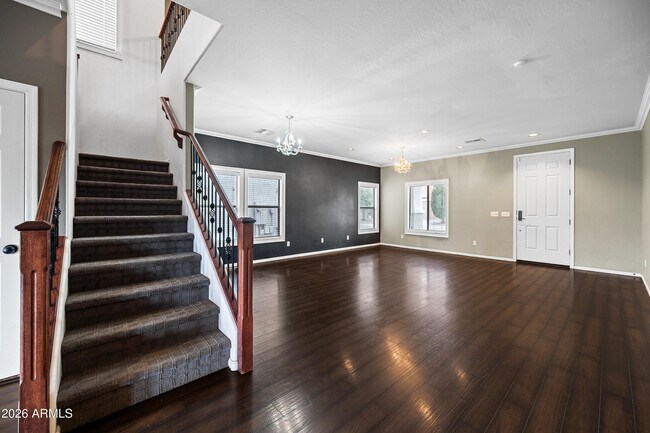 Foto del edificio - 10923 W Elm St