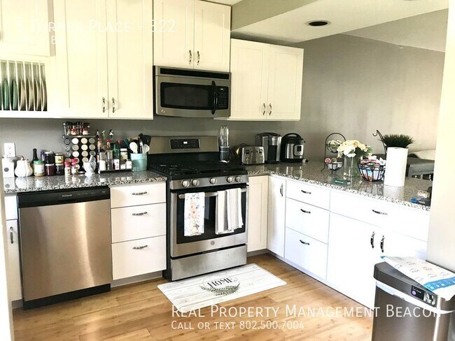 Foto del edificio - Enfield, Luxury 2 Bedroom Townhome - $2450...