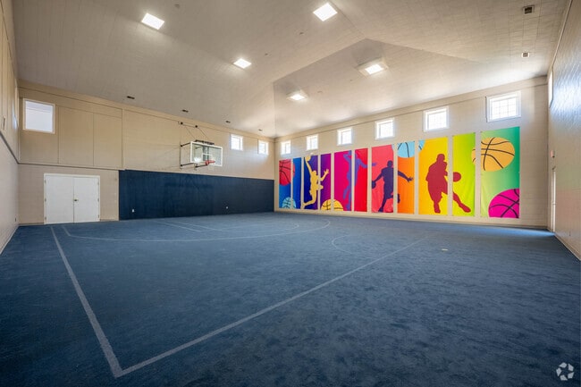 Gym - Riverchase Apartments