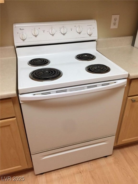 Building Photo - 2615 W Gary Ave