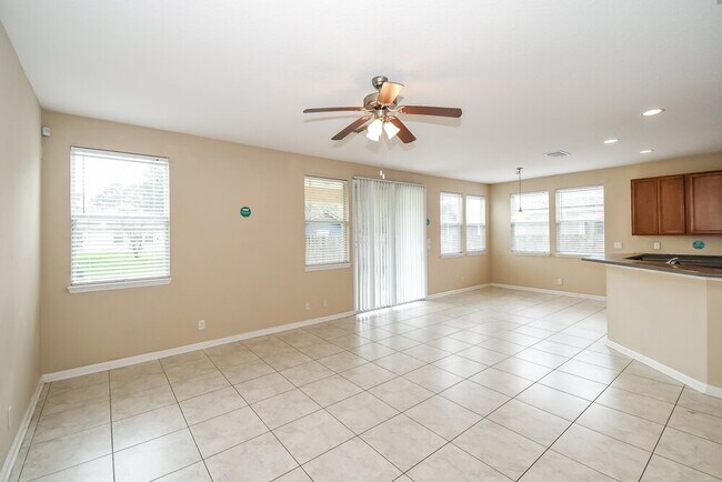 Foto del edificio - 4021 Ringneck Dr