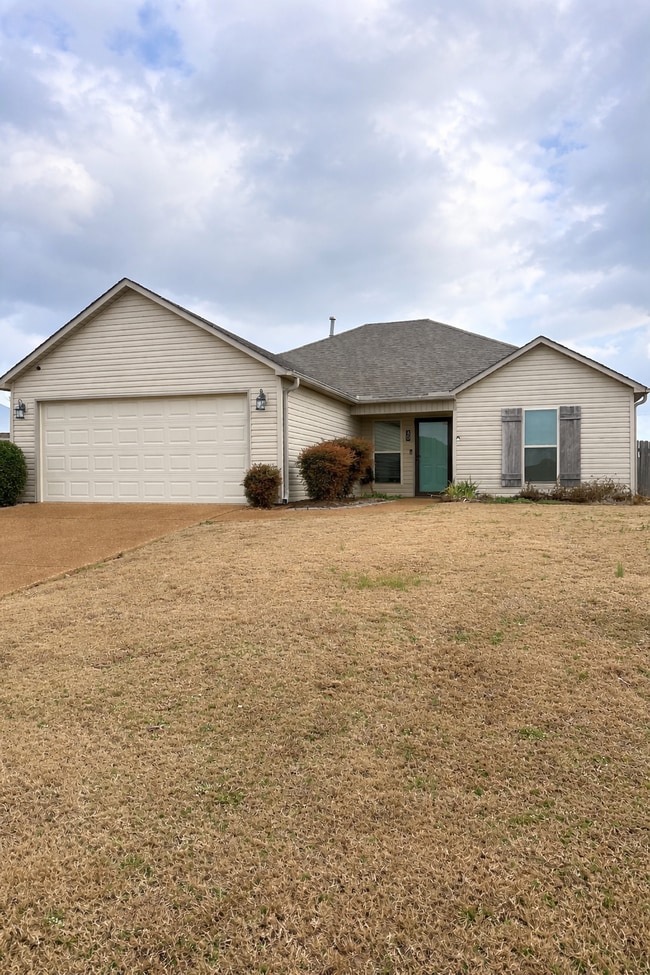 Building Photo - 30 Clovewood Cv