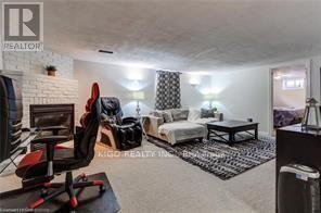 Building Photo - 1267 Hertel Crescent