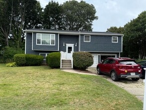 Building Photo - 183 Carroll St