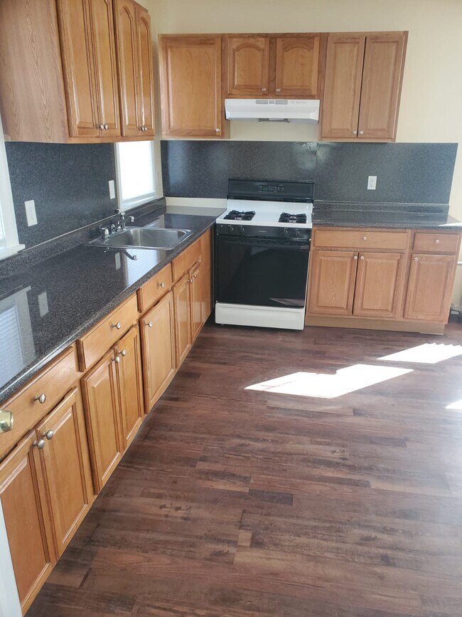 Foto del edificio - 148 Adams St