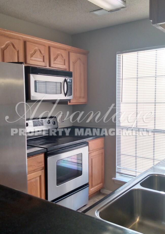Foto del edificio - Very Nice and Spacious Duplex in Cordova