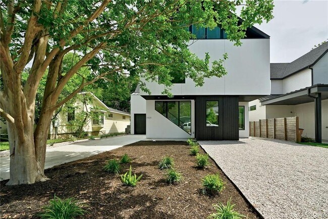 Foto del edificio - 1904 Collier St