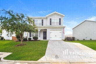Building Photo - 216 Whispering Oak Ln