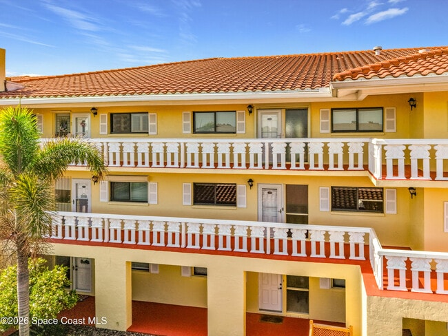 Foto del edificio - 300 S Banana River Blvd