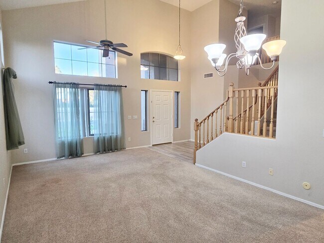 Foto del edificio - 5-bedroom in the heart of Gilbert