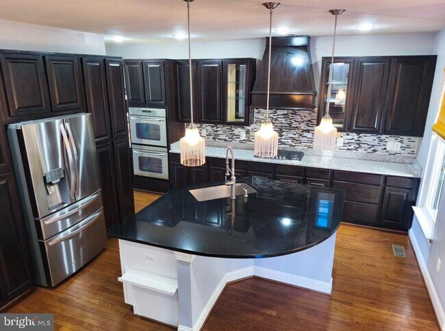 Building Photo - 42274 Winter Haven Dr