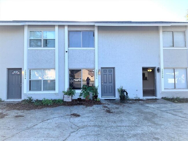 Building Photo - 12352 Fox Hound Ct