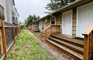 Building Photo - 7359 SE Evergreen St