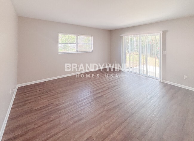 Building Photo - 318 Terrace Dr