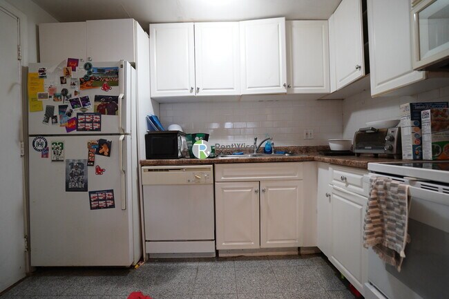 Foto del edificio - 9 Commonwealth Ct