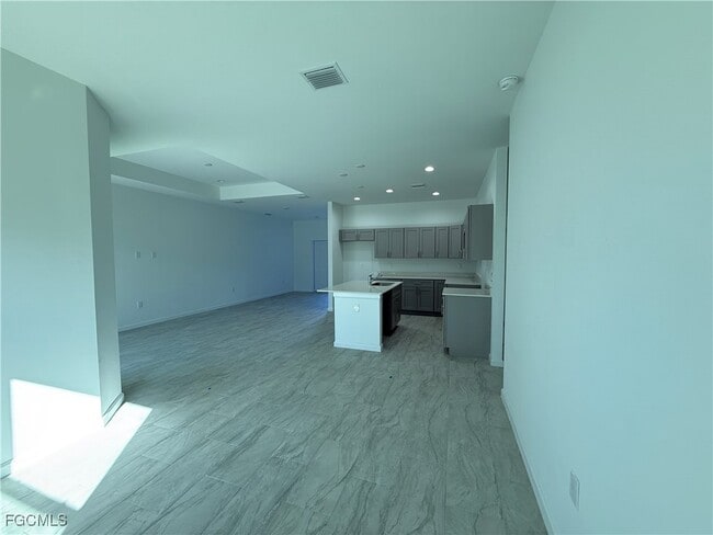 Building Photo - 1906 Vesper Ct