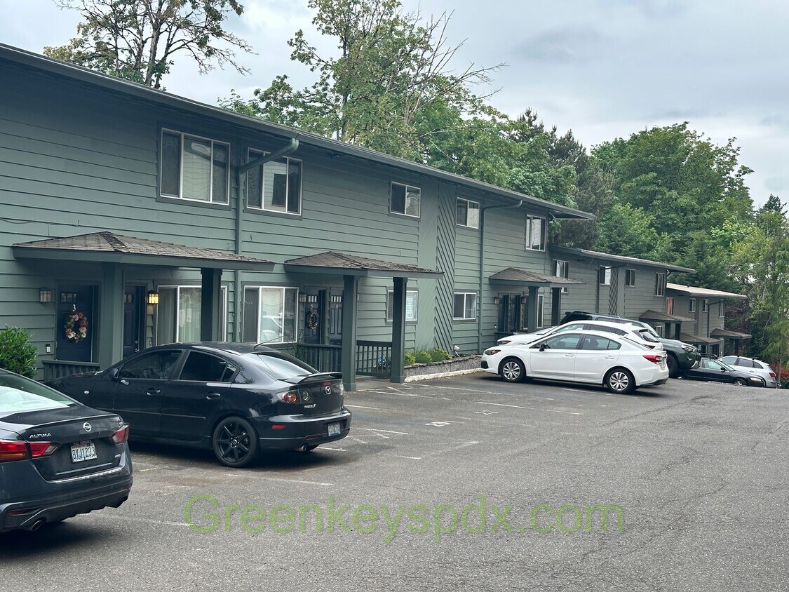 Foto principal - Two bedroom one bathroom condo in Southwes...