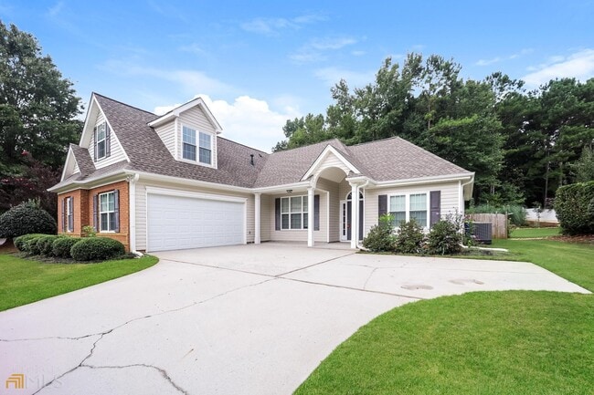 Building Photo - 51 Avondale Cir