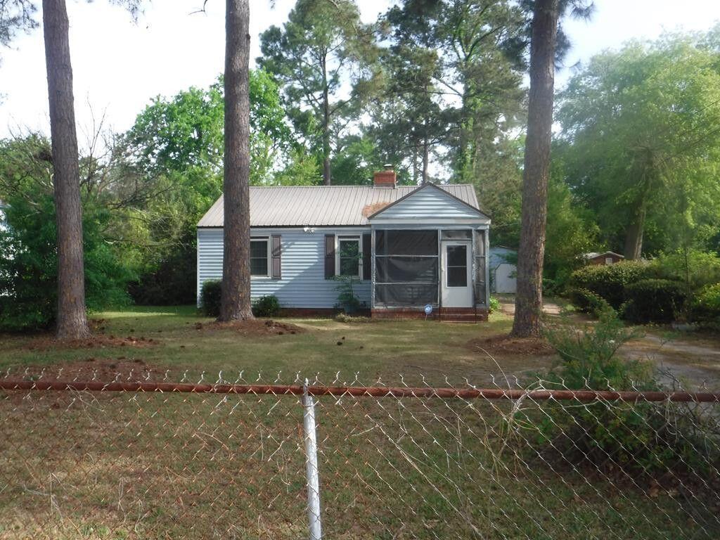 Primary Photo - 2033 Shirley Ave