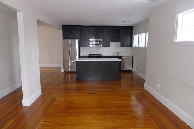 Foto del edificio - 32 Chestnut St