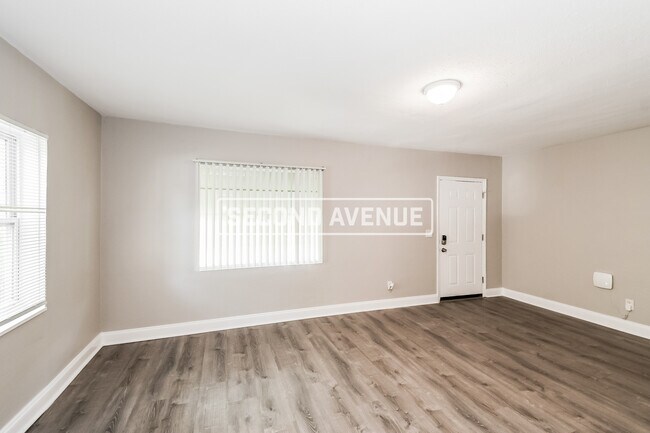 Building Photo - 3113 4th Street Cir
