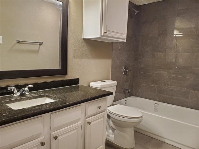 Foto principal - 8550 Fair Oaks Crossing