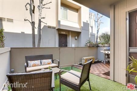 Building Photo - 2 br, 3 bath Condo - 2510 Arizona Ave Apt 3