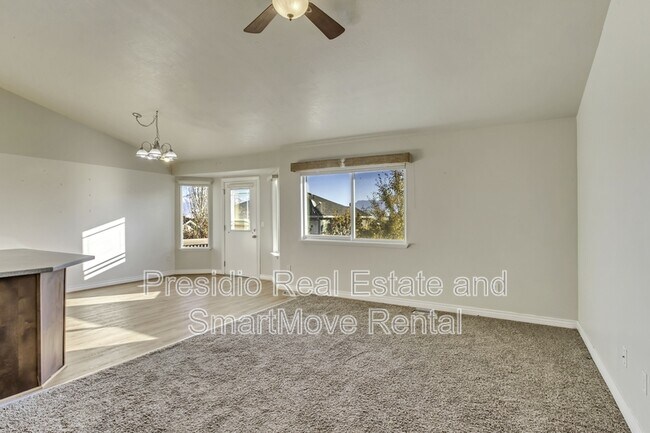 Foto del edificio - 6924 Chippewa Dr