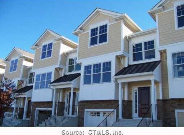 Primary Photo - 1202 Woodland Hills Dr