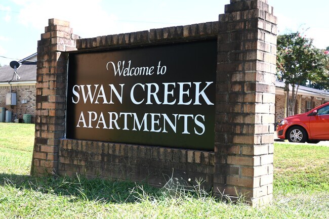 Foto del edificio - Swan Creek Apartments