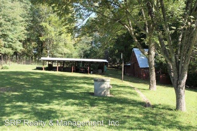 Building Photo - 121 Valleydale Dr