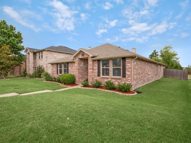 Foto del edificio - 3003 Misty Ridge Ln