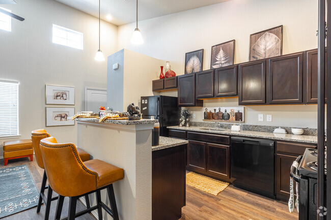 1BR, 1BA - 707SF - Kitchen - Falcons Nest